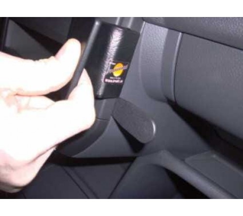 Proclip VW Polo 02-09 Angled mount  will block cup holder